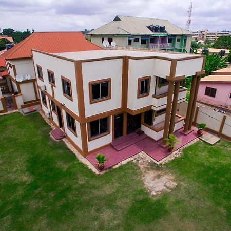 Indigo Cottage And Apartment Kumasi Exterior photo