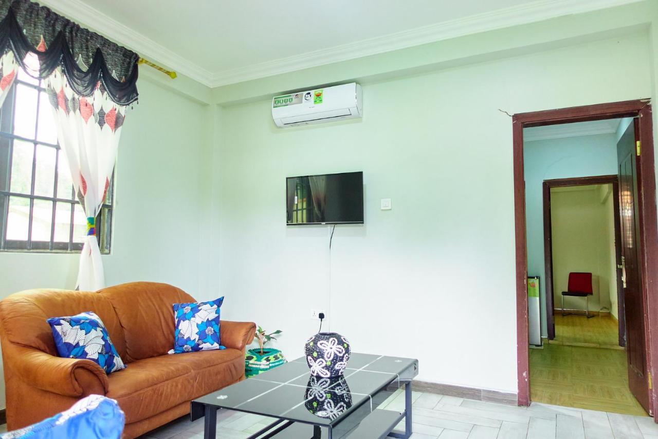 Indigo Cottage And Apartment Kumasi Exterior photo