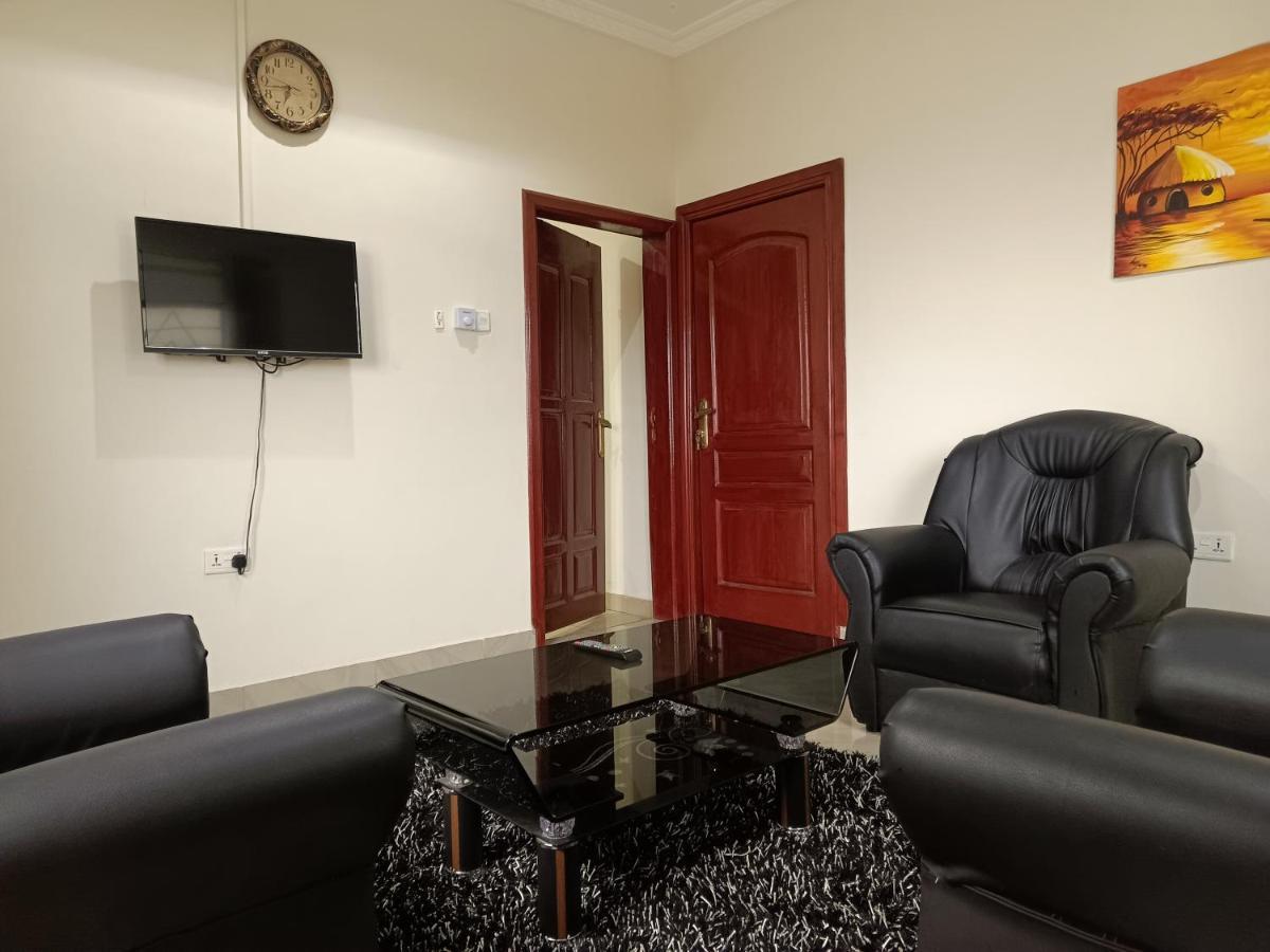 Indigo Cottage And Apartment Kumasi Exterior photo