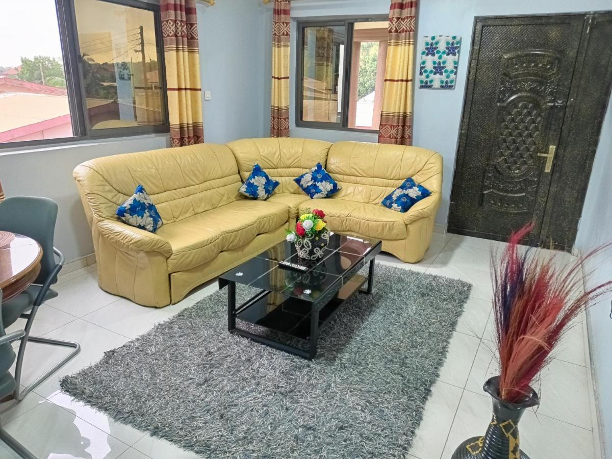 Indigo Cottage And Apartment Kumasi Exterior photo