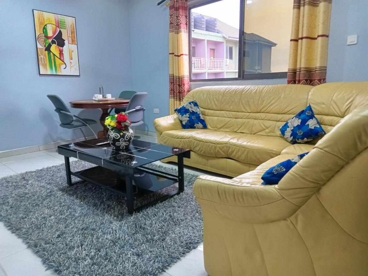 Indigo Cottage And Apartment Kumasi Exterior photo