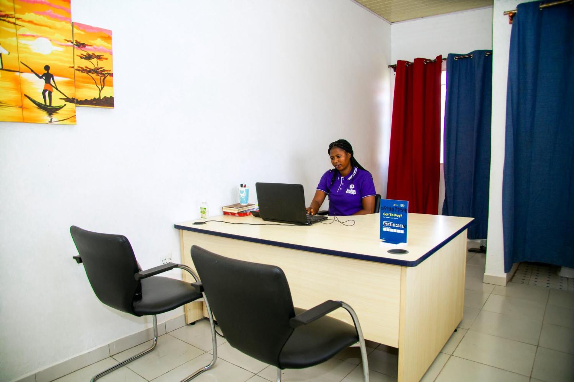 Indigo Cottage And Apartment Kumasi Exterior photo