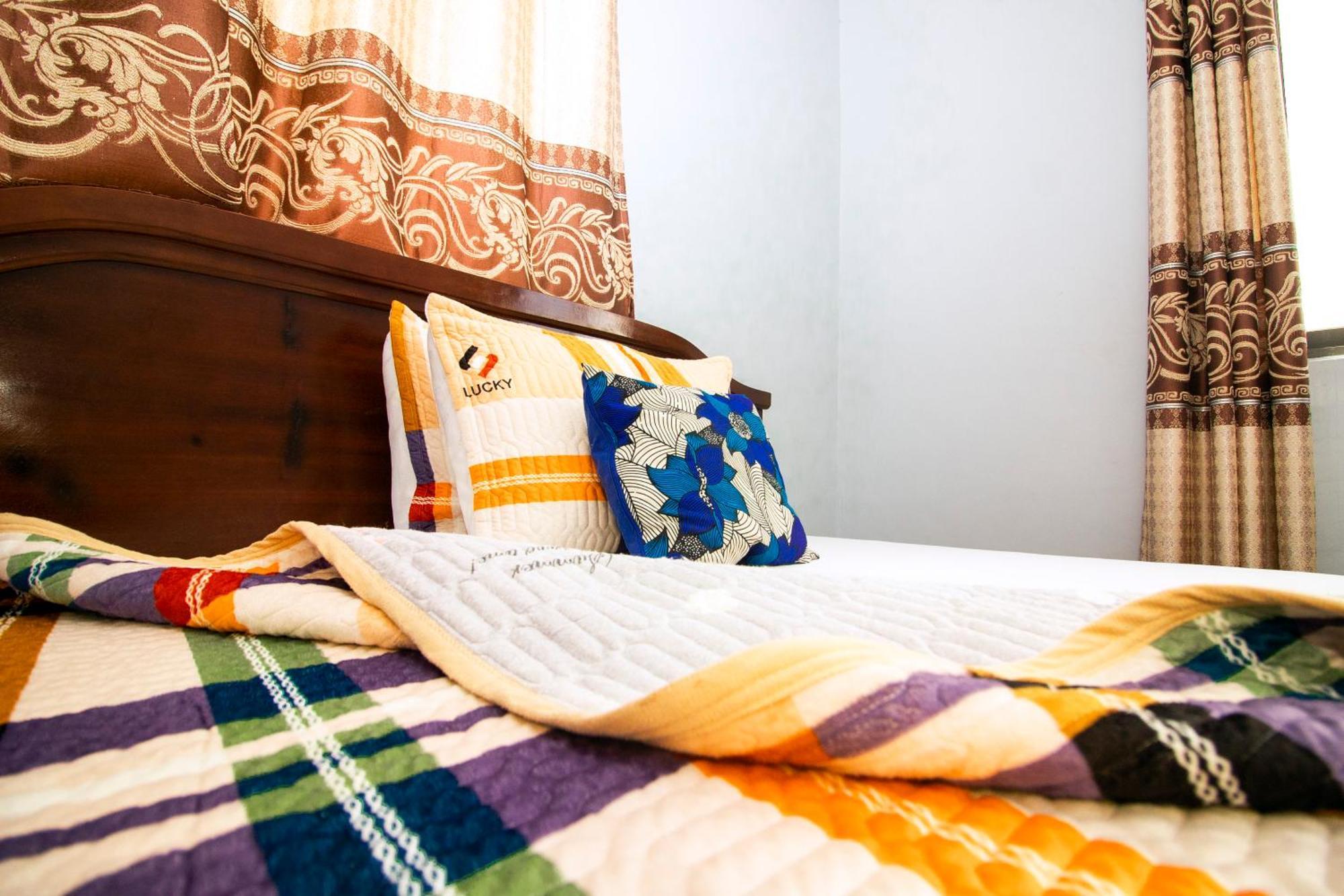 Indigo Cottage And Apartment Kumasi Exterior photo