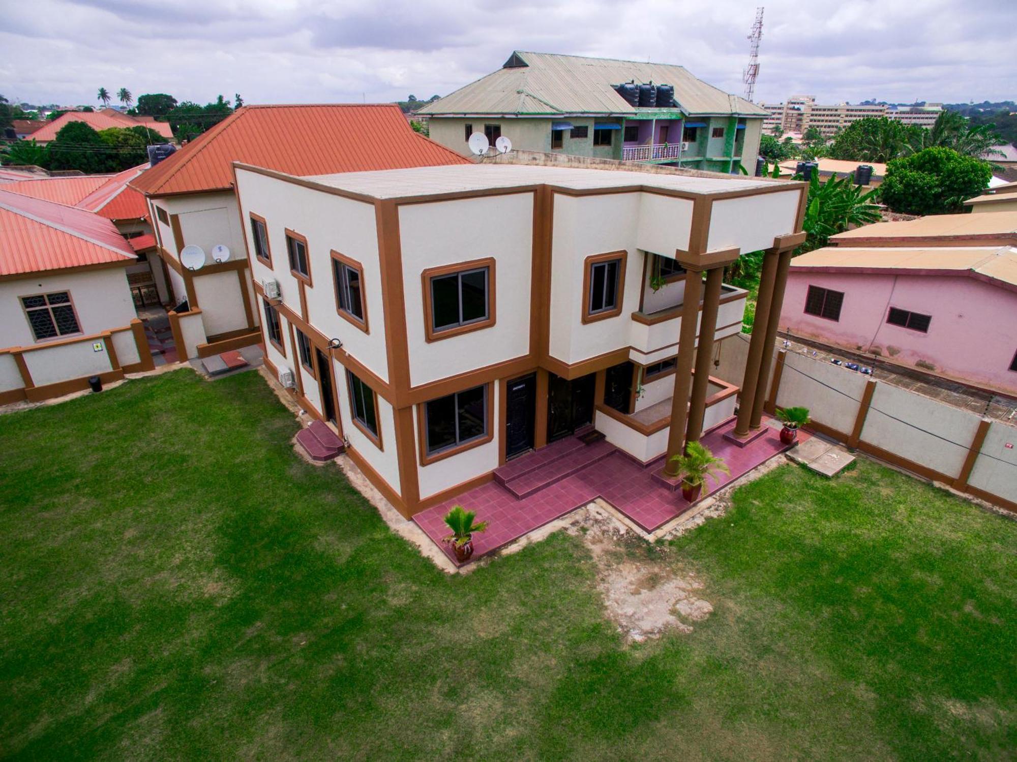 Indigo Cottage And Apartment Kumasi Exterior photo